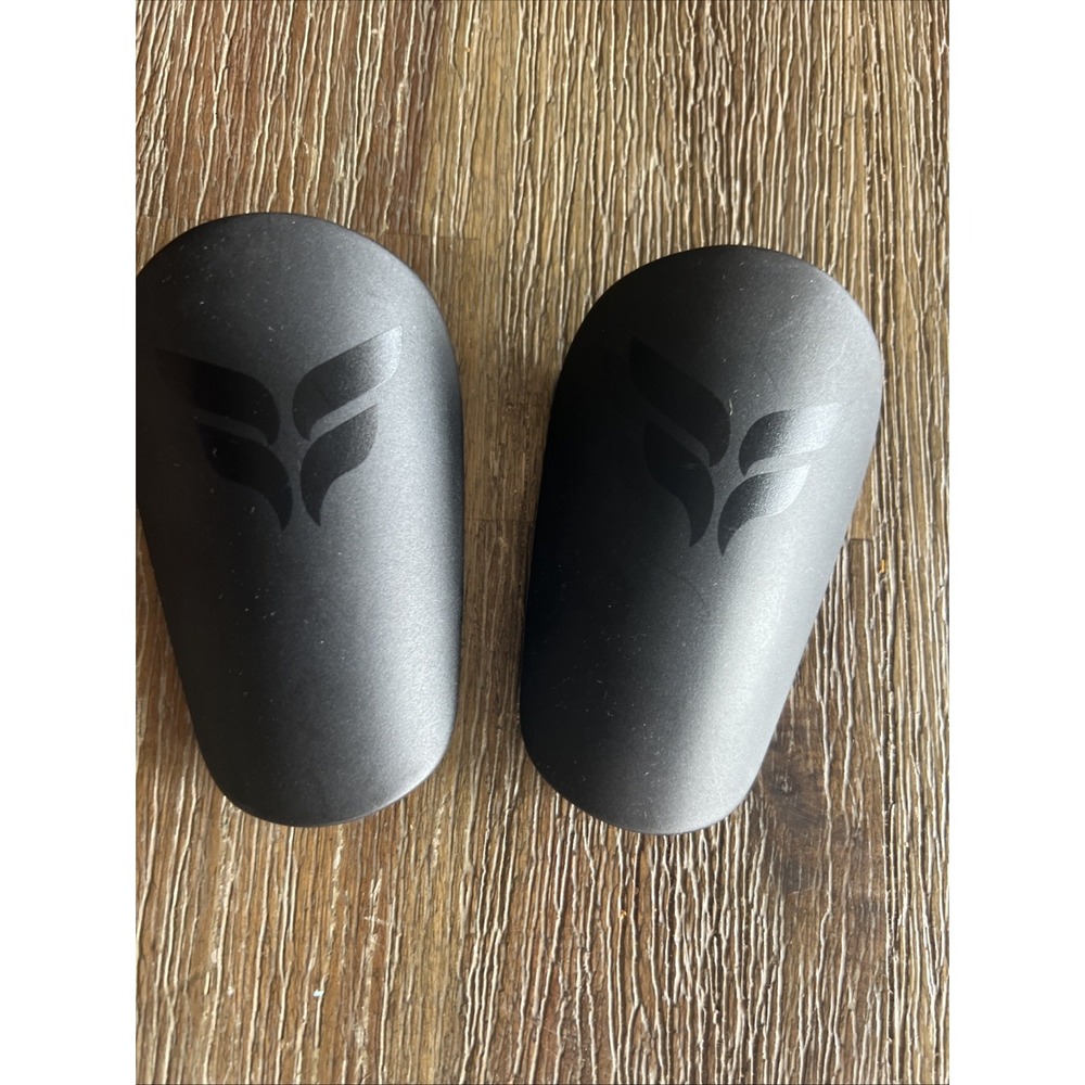 2pcs Mini Soccer Shin Guards EVA Protective Pads for Kids YouthAdults Black Gear